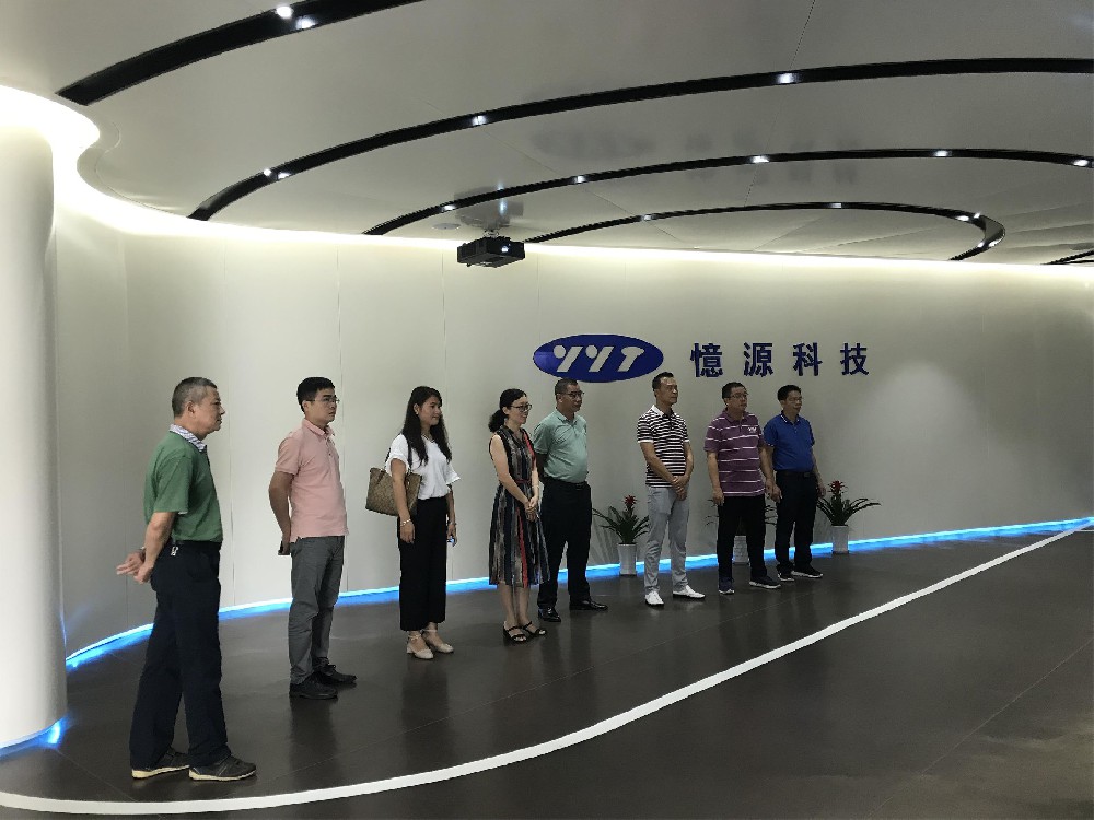 廣西省玉林市福綿區政協主席譚春宇一行蒞臨憶源科技參觀考察