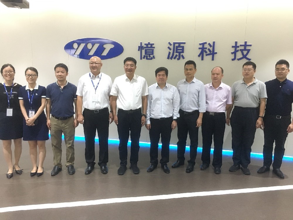 中興通訊董事長李自學、中國移動江西公司董事長凌浩一行蒞臨憶源科技參觀考察